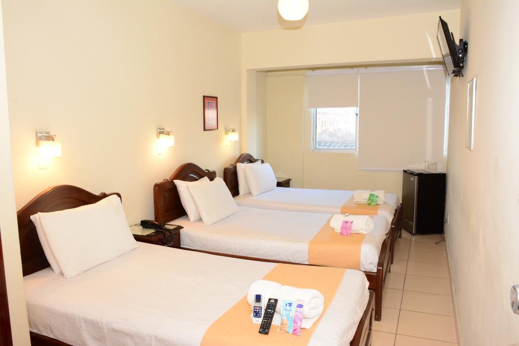 La Siesta Hotel Santa Cruz de La Sierra Luaran gambar